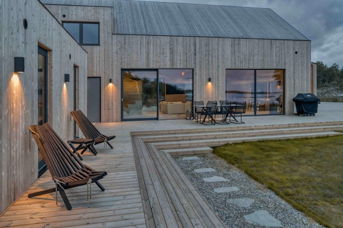 Fönsterbyte på villa i Västerås utfört av JE Bygg